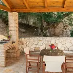 וילה Apollo Up To 8px, Private Pool