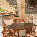 Apollo Up To 8px, Private Pool