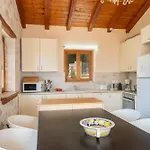 Apollo Up To 8px, Private Pool פיסקרדו