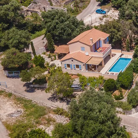 Apollo Up To 8px, Private Pool فيلة