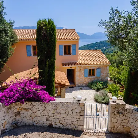 Apollo Up To 8px, Private Pool فيلة