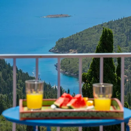 Apollo Up To 8px, Private Pool فيلة