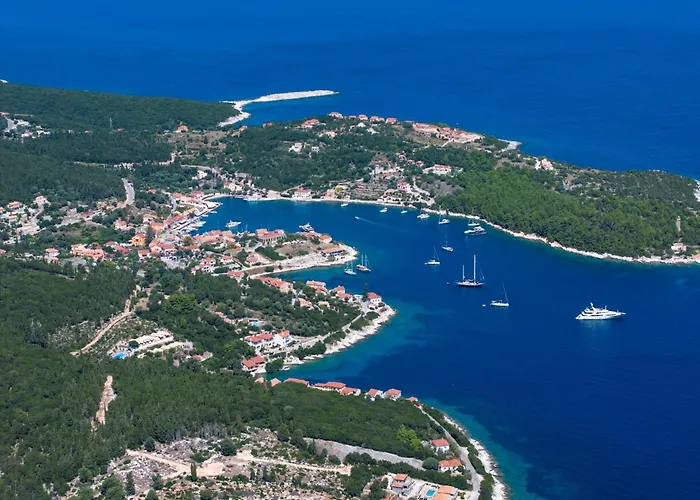 Apollo Up To 8px, Private Pool Fiskardo