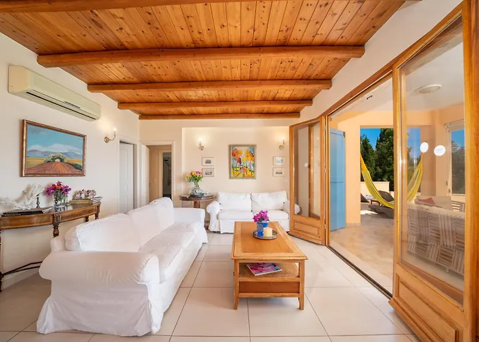 Villa Apollo Up To 8px, Private Pool Fiskardo