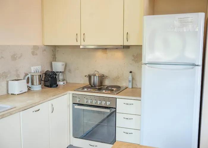 Apollo Up To 8px, Private Pool Fiskardo