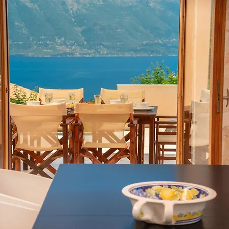 Apollo Up To 8px, Private Pool Villa Fiskardo